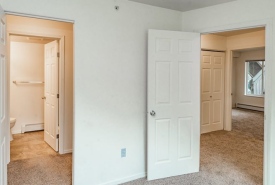 Towne_Square_Manor__012
